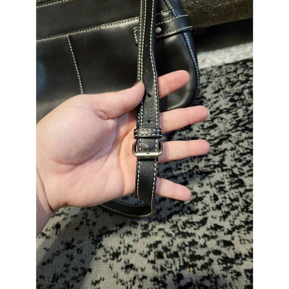 Etienne Aigner black leather purse - Picture 2 of 11